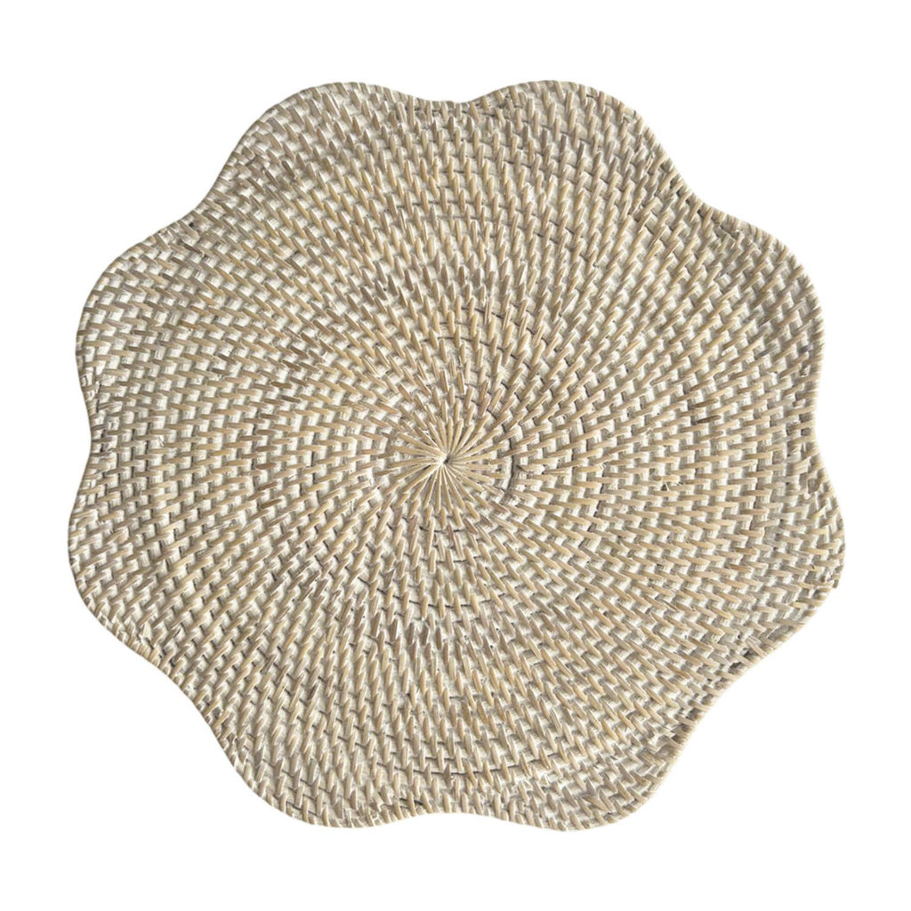 Round Scallop Rattan Placemat (Whitewash) Wicker Charger