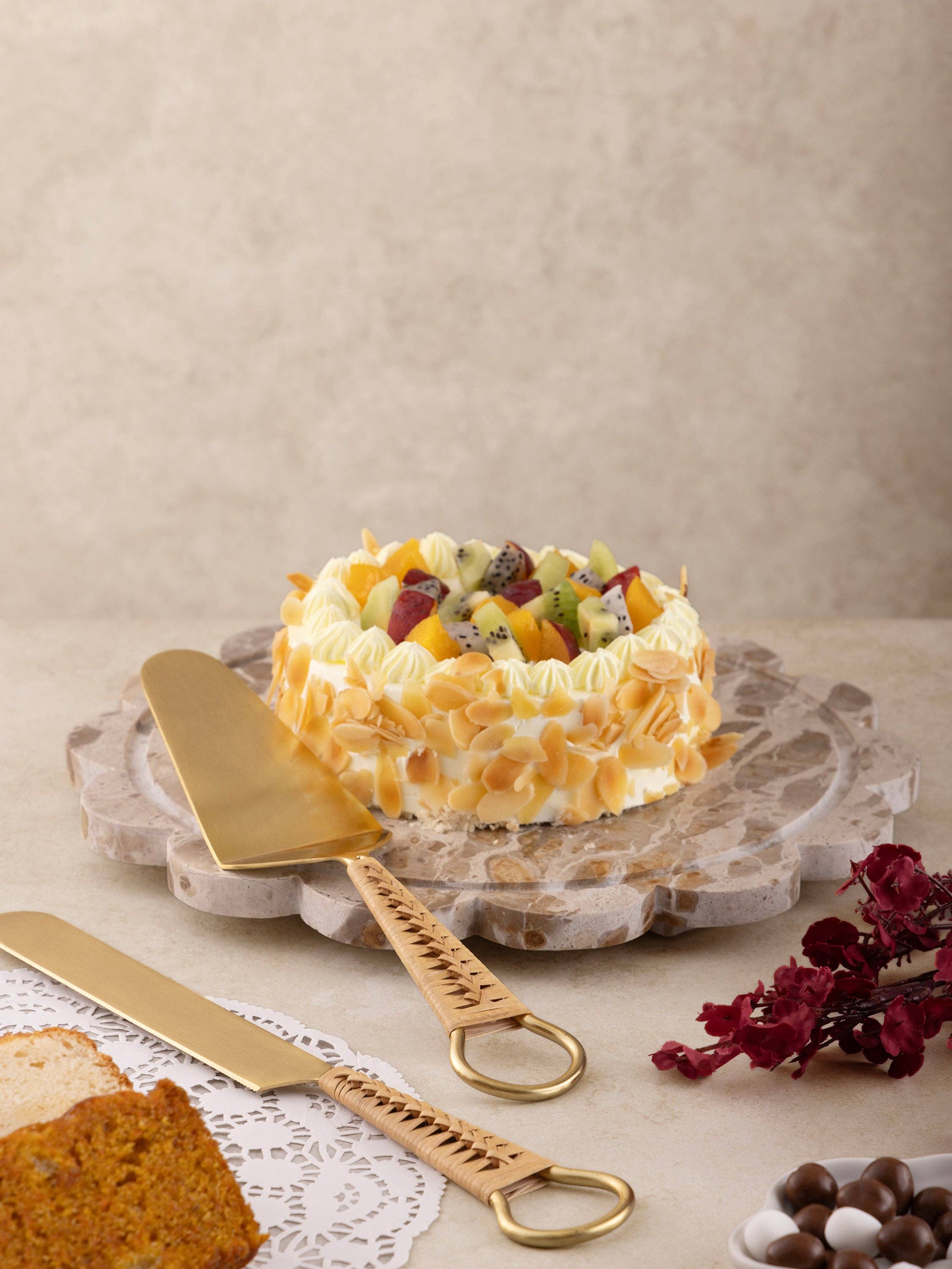 Helsinki Rattan Cake Servers Set