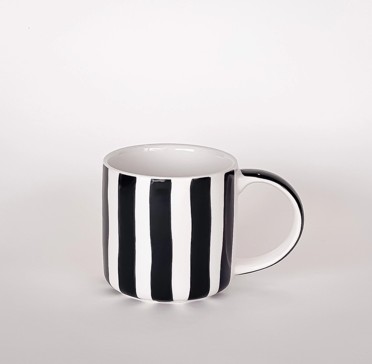 Becher Stripes - Volcano Black